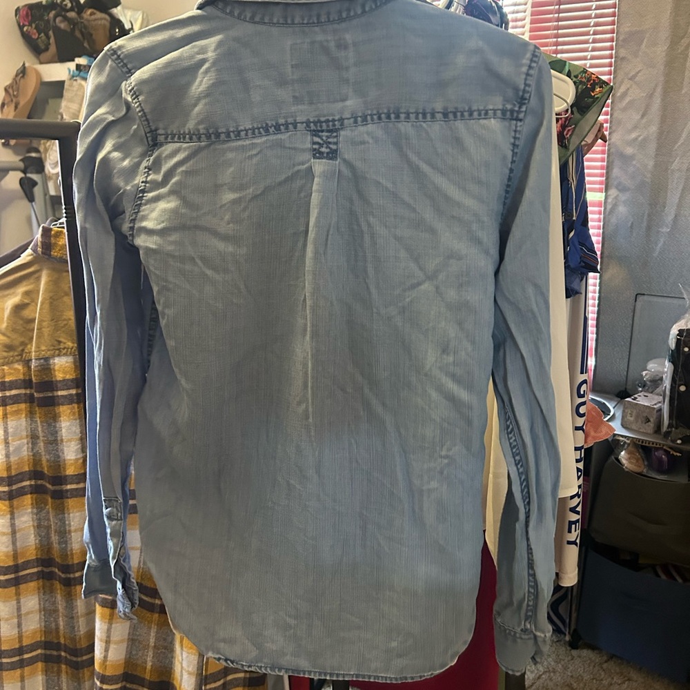 Light Blue AEO Button-Up Shirt - Picture 3 of 5